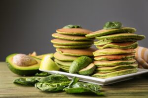 Lee más sobre el artículo TORTITAS DE AVENA Y AGUACATE