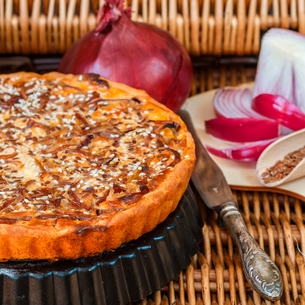 En este momento estás viendo QUICHE DE CEBOLLA MORADA